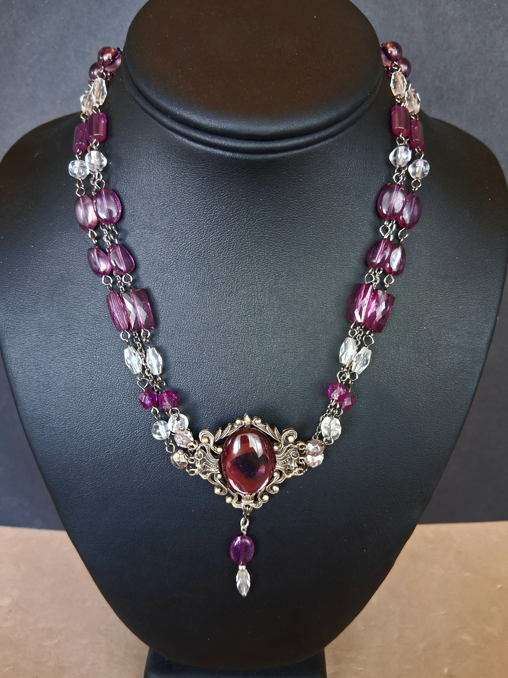 Vintage-Inspired Purple Glass Pendant Necklace - Women Jewelry